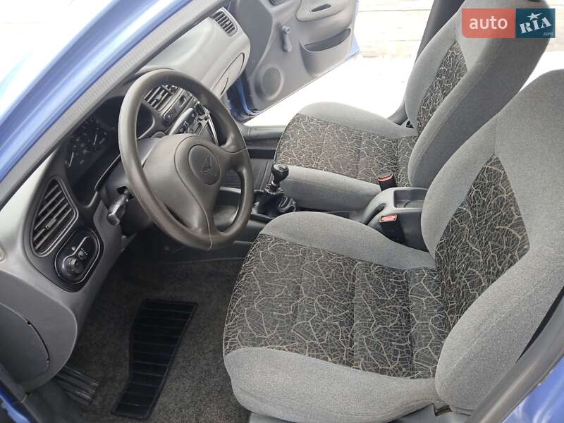 Седан Daewoo Lanos 2007 в Чернігові