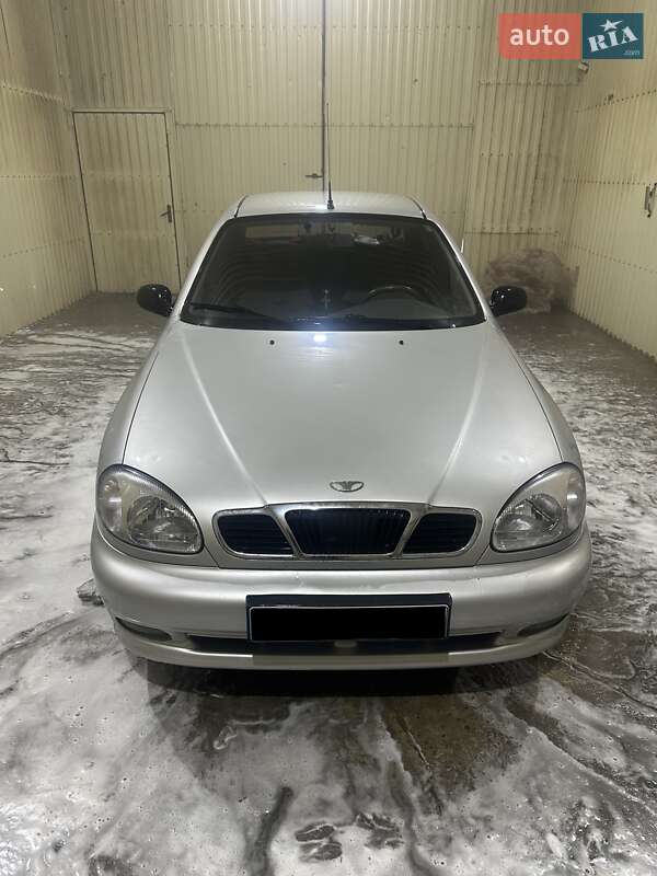 2005 Daewoo Lanos, VIN Y6DTF69YD5W247166:plate — фото 1 (autoria)