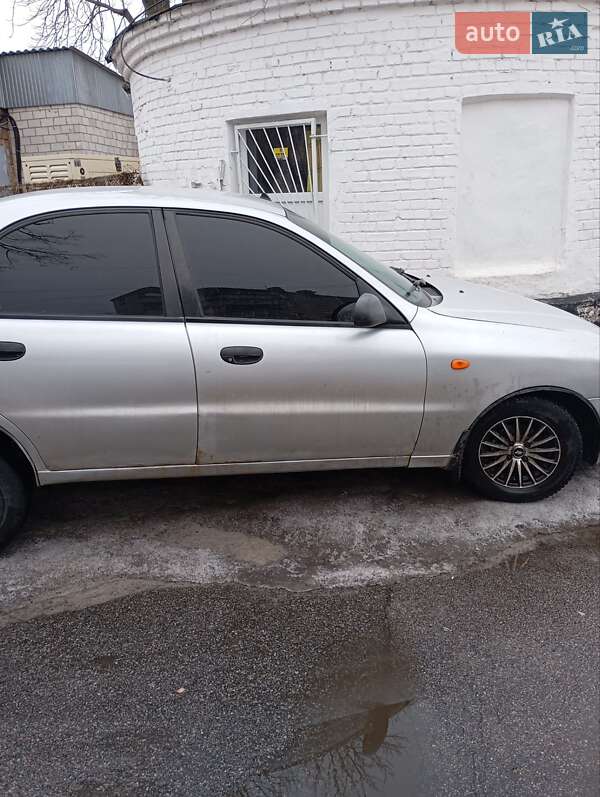 Седан Daewoo Lanos 2005 в Броварах фото 3 Седан Daewoo Lanos 2005 в Броварах