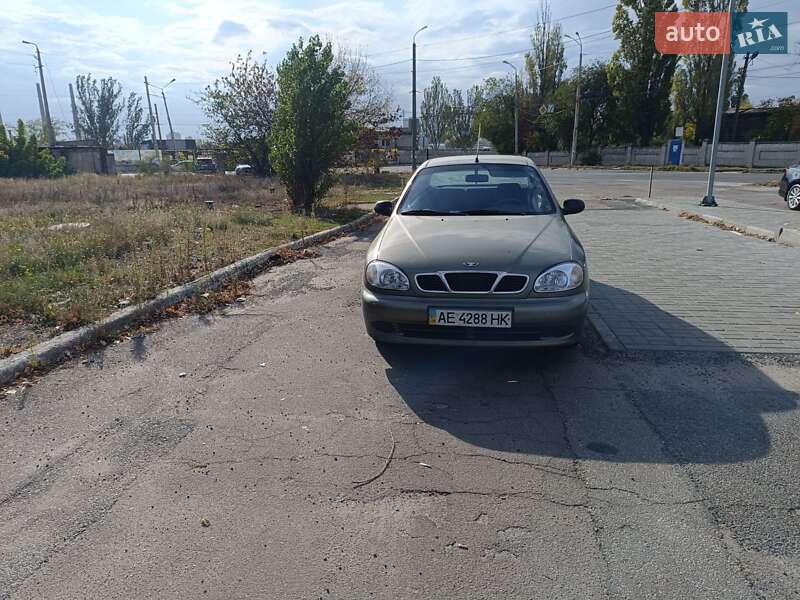Седан Daewoo Lanos 2005 в Дніпрі