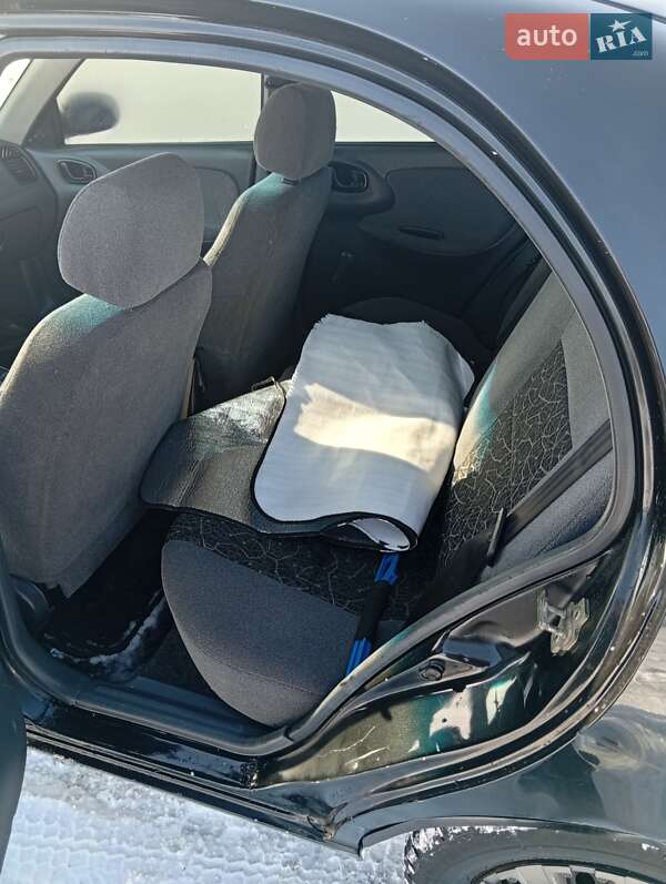 Седан Daewoo Lanos 2008 в Бородянке