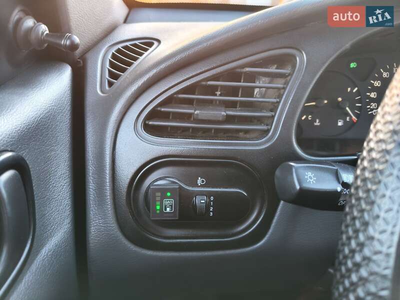 Седан Daewoo Lanos 2008 в Чернигове