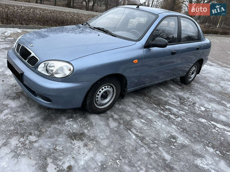 Седан Daewoo Lanos 2008 в Миргороді
