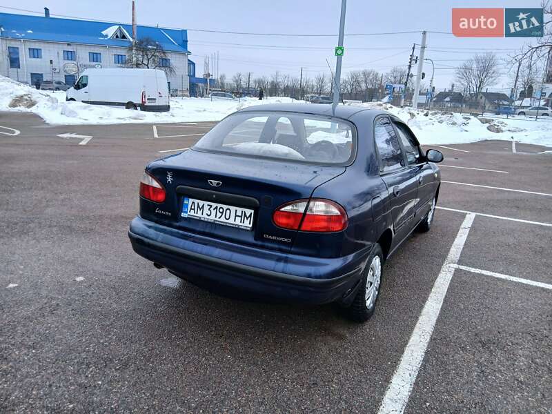 2005 Daewoo Lanos, VIN Y6DTF69YD5W241792:plate — фото 1 (autoria)