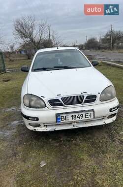 Седан Daewoo Lanos 1998 в Баштанке