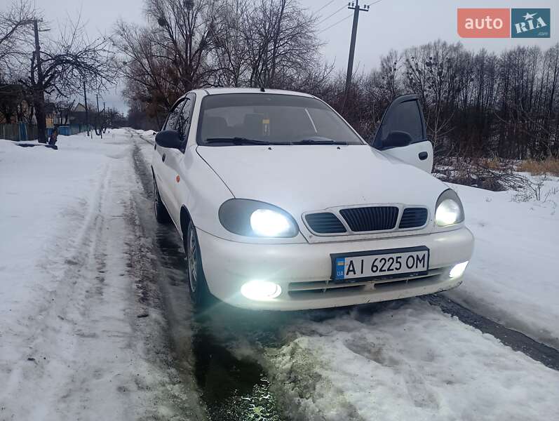 Хетчбек Daewoo Lanos 2008 в Іванкові