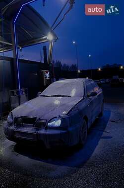 Седан Daewoo Lanos 1998 в Тячеве