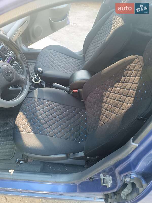 Седан Daewoo Lanos 1998 в Тячеве