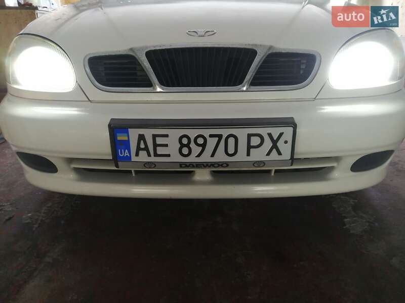 Седан Daewoo Lanos 2005 в Дніпрі