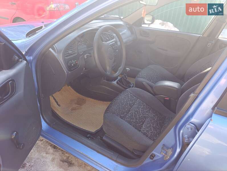 Седан Daewoo Lanos 2006 в Ірпені