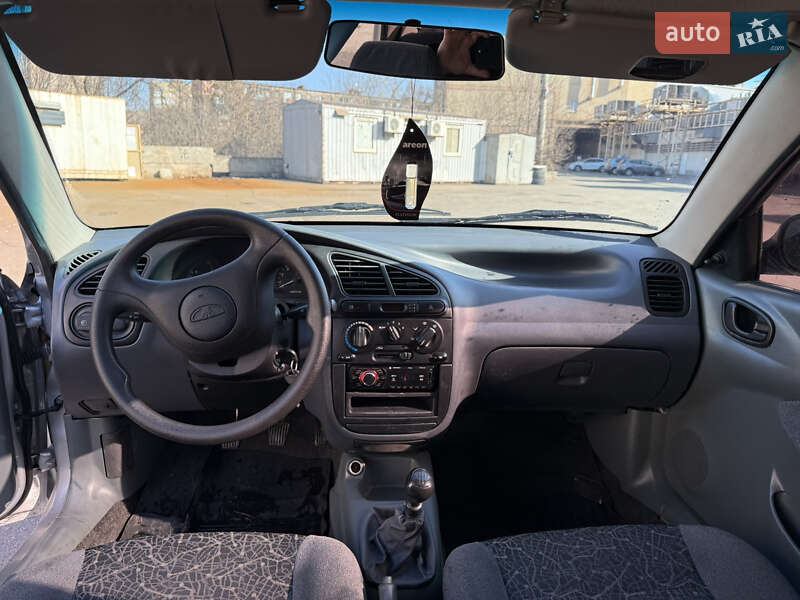 Седан Daewoo Lanos 2006 в Кривому Розі