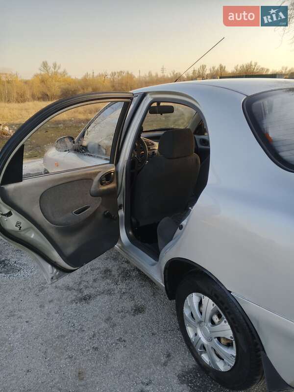 Седан Daewoo Lanos 2007 в Днепре
