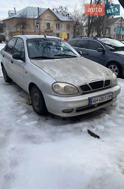 Седан Daewoo Lanos 2004 в Харькове
