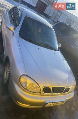 Седан Daewoo Lanos 1998 в Деражне