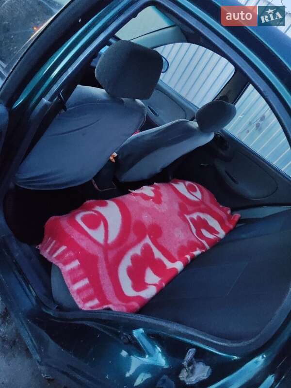 Седан Daewoo Lanos 2004 в Умани фото 6 Седан Daewoo Lanos 2004 в Умани