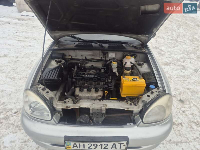 Седан Daewoo Lanos 2006 в Дніпрі