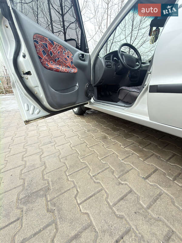 Седан Daewoo Lanos 2003 в Кривому Розі фото 17 Седан Daewoo Lanos 2003 в Кривому Розі