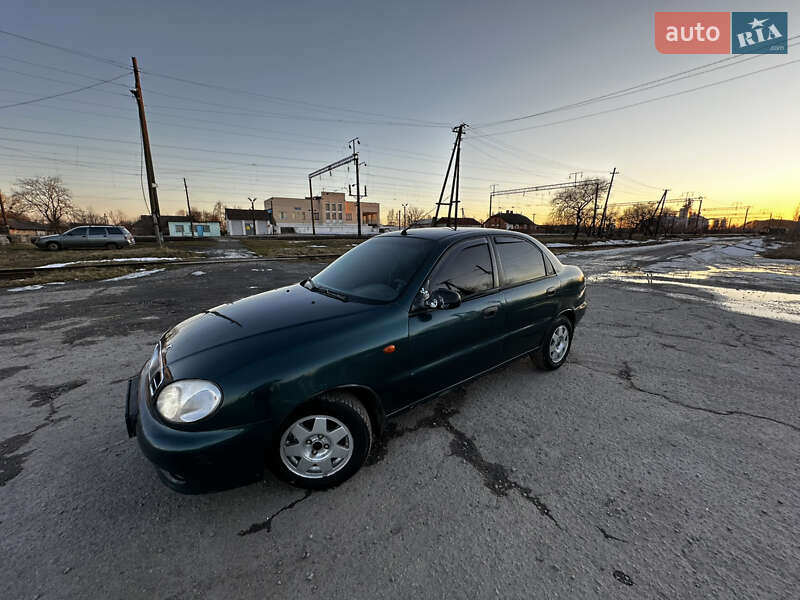 Седан Daewoo Lanos 2004 в Мирополі