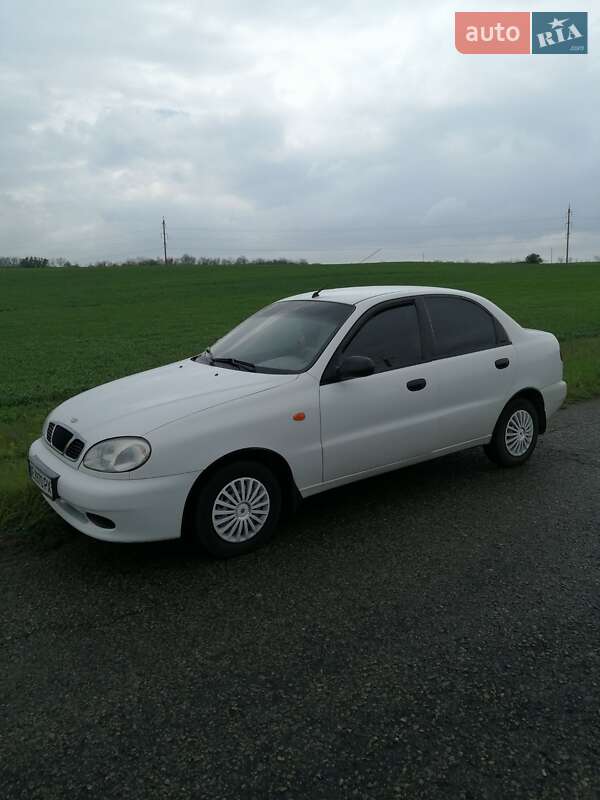 Седан Daewoo Lanos 2005 в Дніпрі