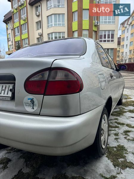 Седан Daewoo Lanos 2008 в Києві