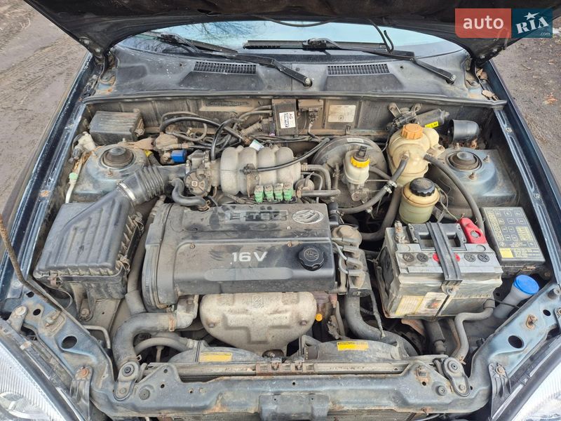 Седан Daewoo Lanos 2005 в Новомосковську