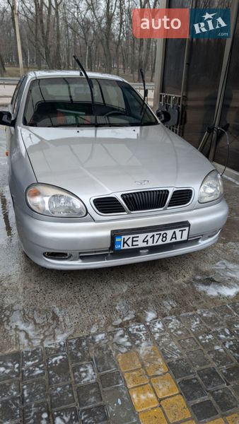 Седан Daewoo Lanos 2003 в Днепре