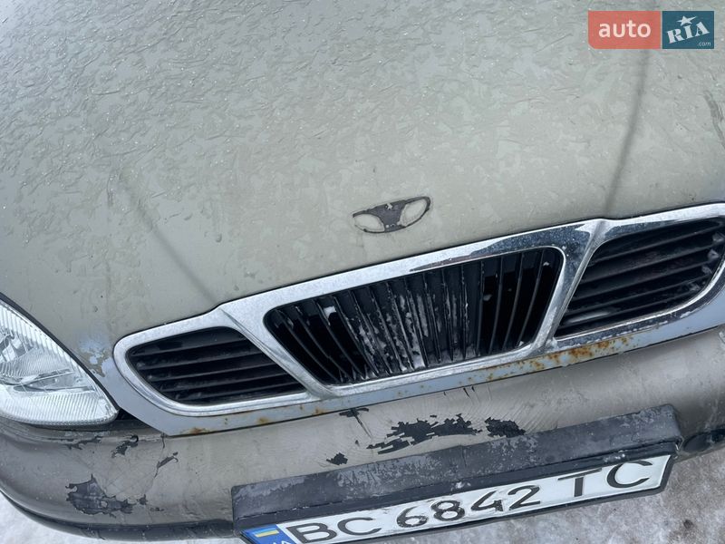 Седан Daewoo Lanos 2003 в Львове