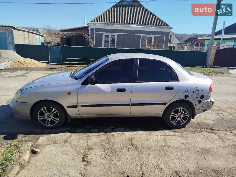 Седан Daewoo Lanos 2005 в Лисянці