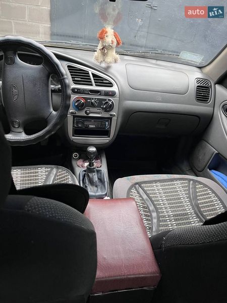 Седан Daewoo Lanos 2002 в Братском