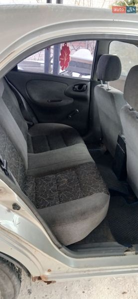 Седан Daewoo Lanos 2004 в Львове