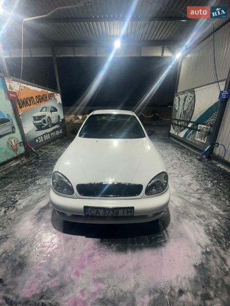 Седан Daewoo Lanos 1998 в Городище