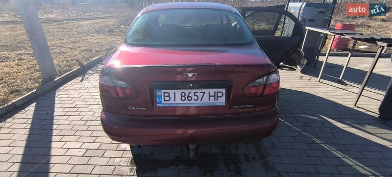 Седан Daewoo Lanos 2004 в Кременчуці