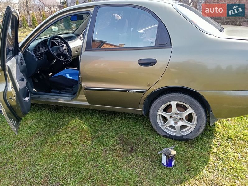 Седан Daewoo Lanos 2007 в Новояворовске