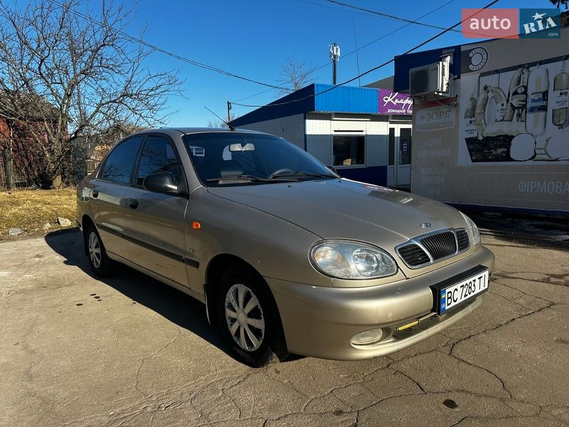 Седан Daewoo Lanos 2004 в Полтаві