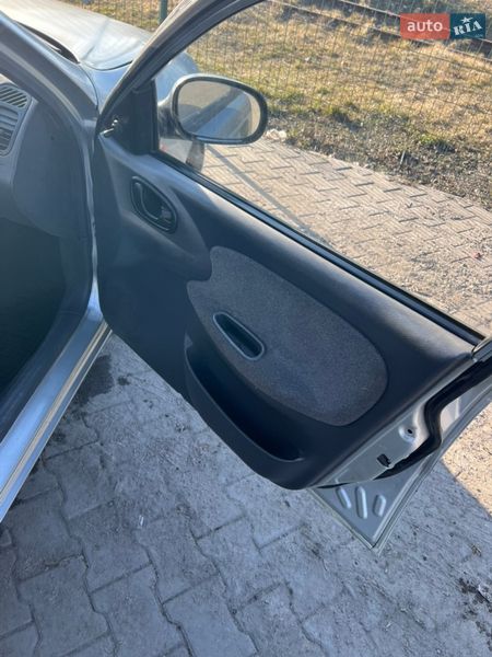 Седан Daewoo Lanos 2008 в Житомире