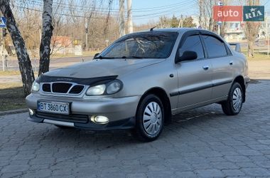 Седан Daewoo Lanos 2004 в Николаеве