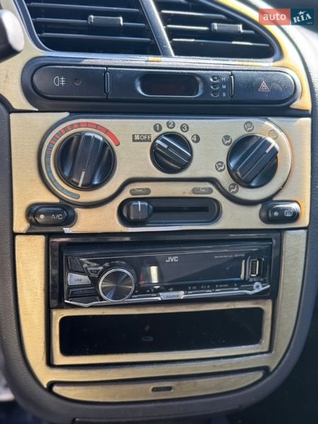 Седан Daewoo Lanos 2004 в Косове