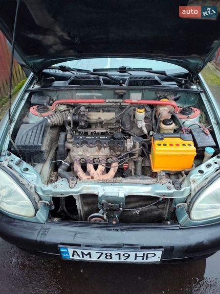 Хэтчбек Daewoo Lanos 1998 в Житомире