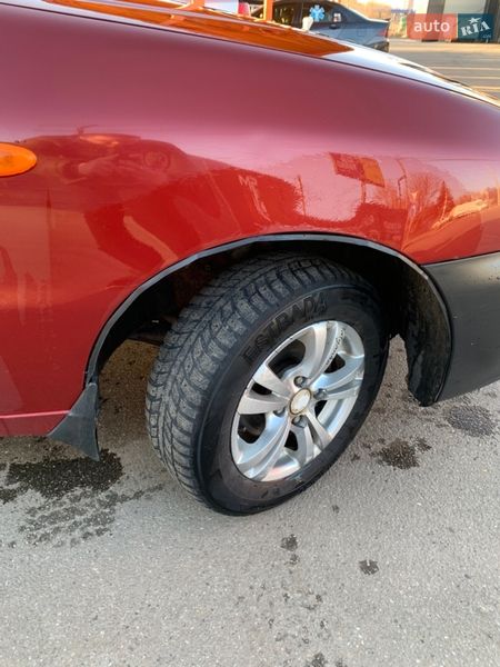 Седан Daewoo Lanos 2004 в Харкові