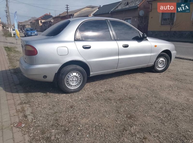 Седан Daewoo Lanos 2008 в Виноградове