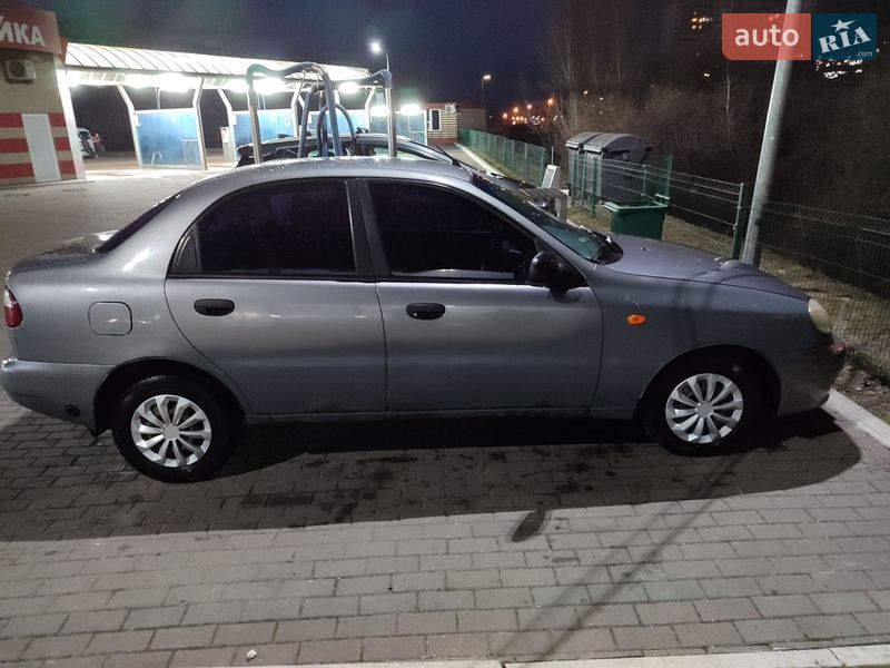2008 Daewoo Lanos, VIN SUPTF69YD8W405153:plate — фото 1 (autoria)