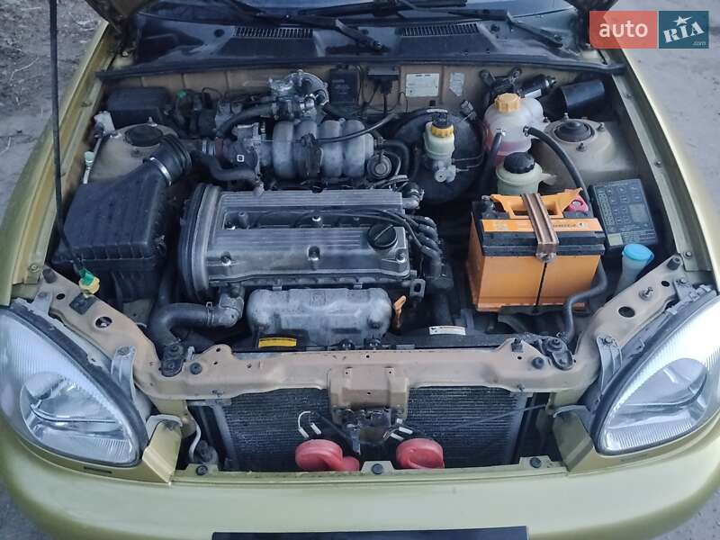 Седан Daewoo Lanos 2003 в Белгороде-Днестровском