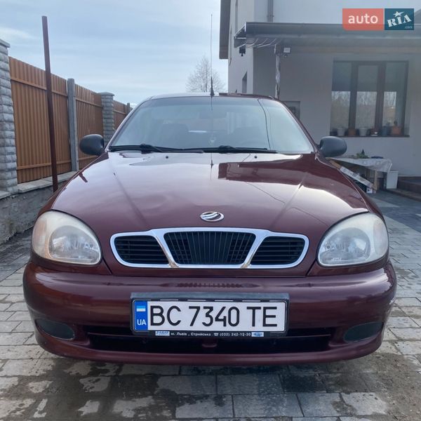 Седан Daewoo Lanos 2009 в Львове
