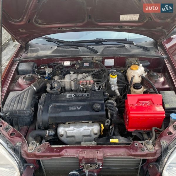 Седан Daewoo Lanos 2009 в Львове