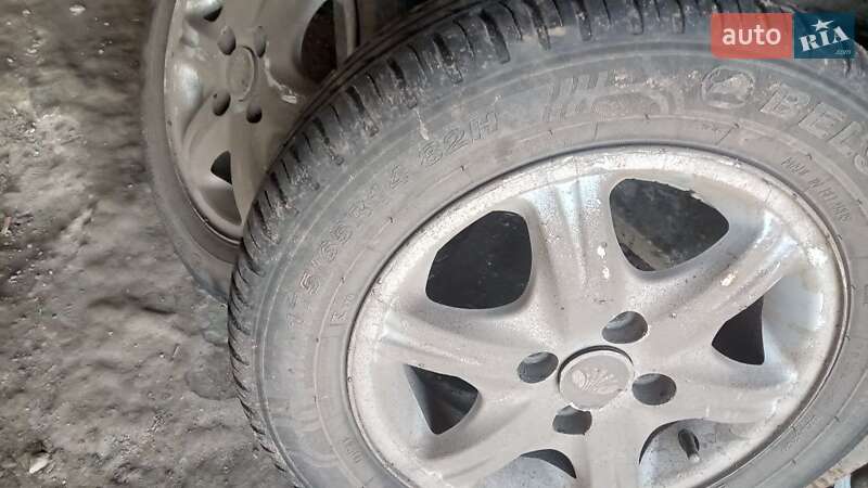 Седан Daewoo Lanos 2004 в Полтаве