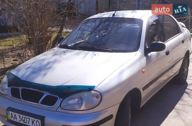 Седан Daewoo Lanos 2004 в Киеве