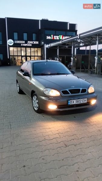 Седан Daewoo Lanos 2005 в Львові