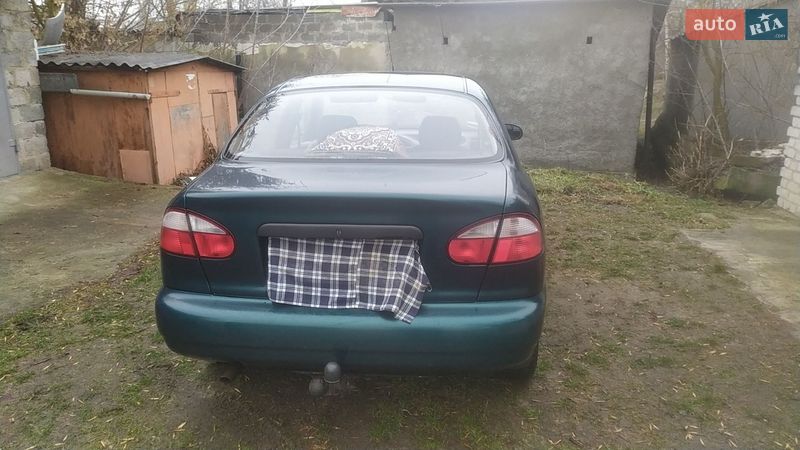Седан Daewoo Lanos 2005 в Шостці
