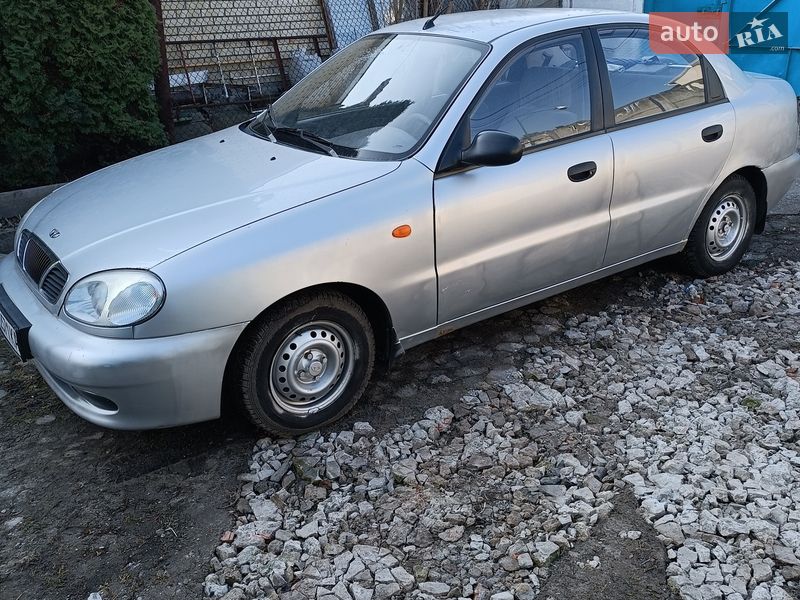Седан Daewoo Lanos 2008 в Киеве