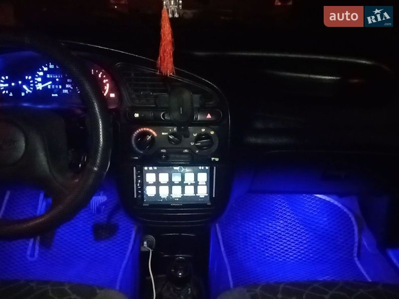 Седан Daewoo Lanos 2003 в Львове